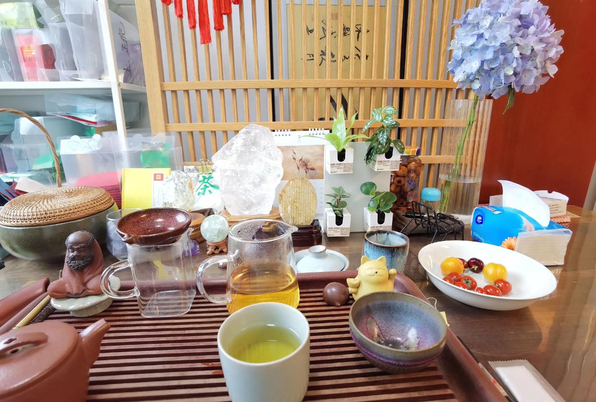 走进小陈武汉品茶之行：从迷茫到豁然开朗的寻茶之旅